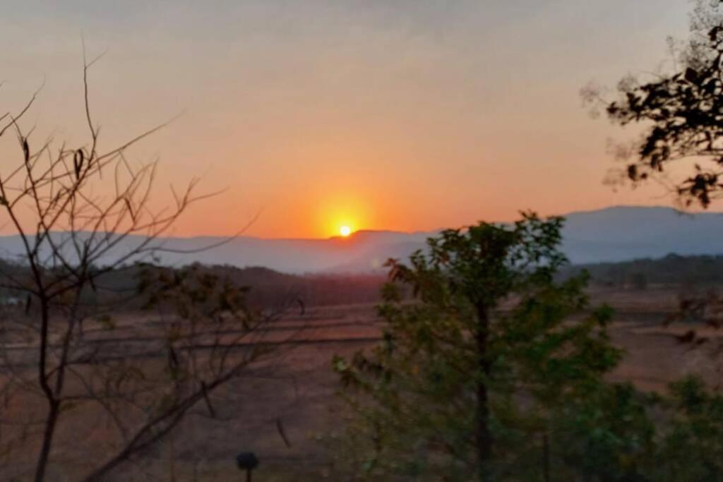 Karjat Villa Екстер'єр фото